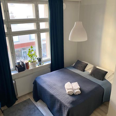 Modern Equipped Studio In Vibrant Kallio, Near Transit & Dining Spots Helsinki Bagian luar foto