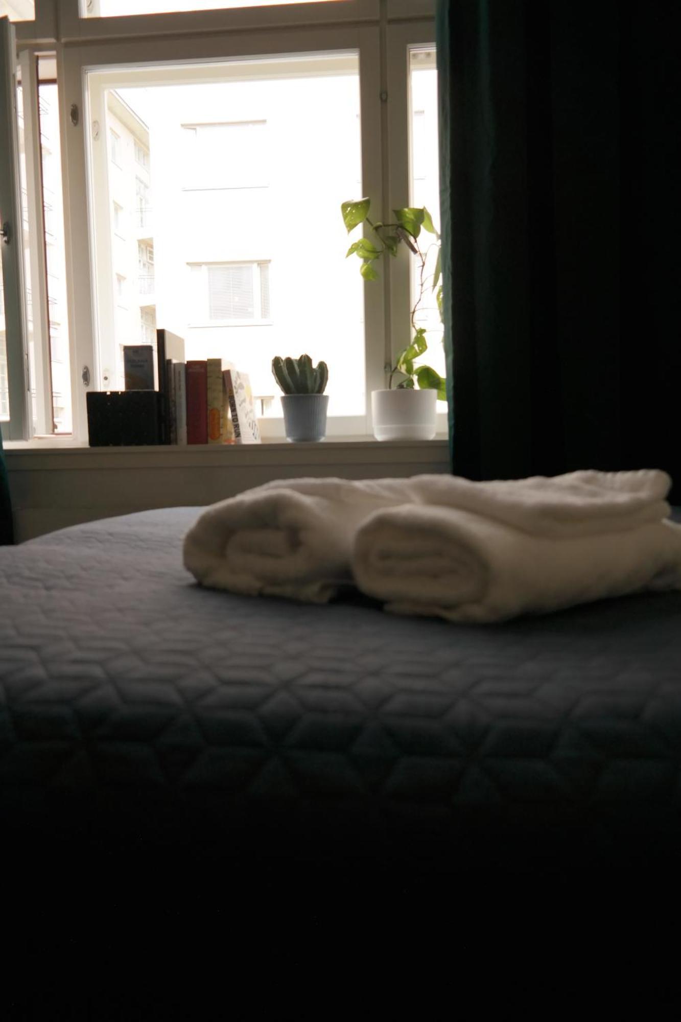 Modern Equipped Studio In Vibrant Kallio, Near Transit & Dining Spots Helsinki Bagian luar foto